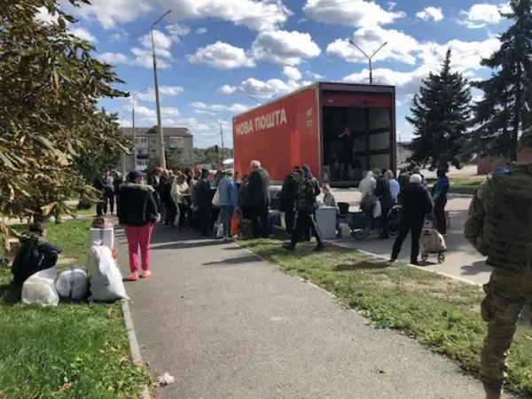 Нова пошта відновила роботу на деокупованих територіях в Харківській області